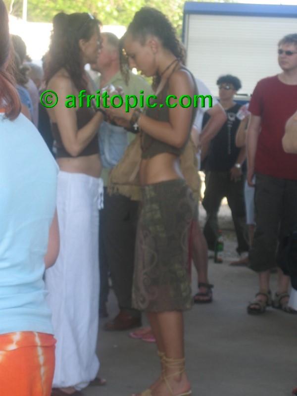 ../Images/AfricaFestival-28-29May05 148.jpg